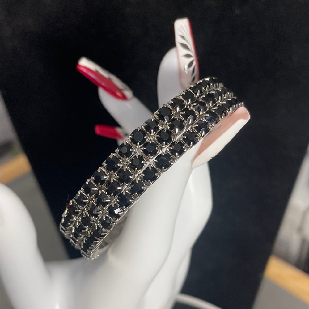 Shiny Black Rhinestones three rows in this silver setting Bracelet, size 7